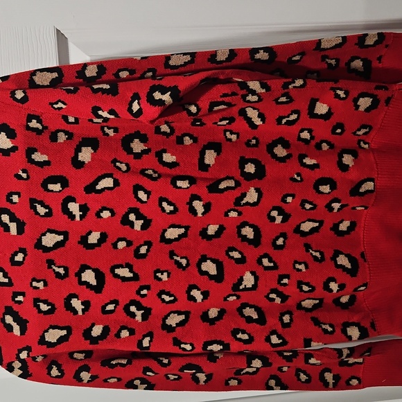 Charter Club Red Leopard Print Sweater - Picture 7 of 12